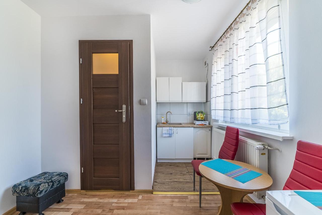 Pokoje Goscinne U Brodzi Wladyslawowo Exterior foto